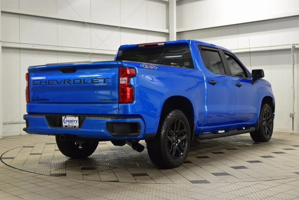 2025 Chevrolet Silverado 4th Gen - Image 8 of 12