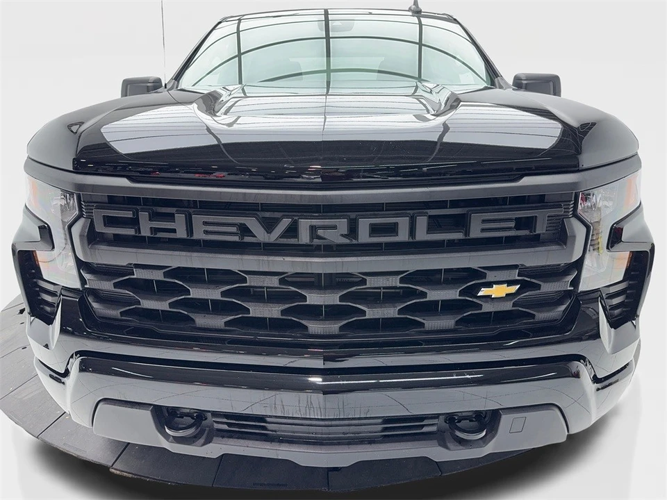 2025 Chevrolet Silverado 4th Gen - Image 4 of 12