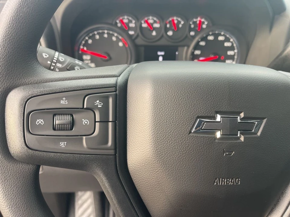 2025 Chevrolet Silverado 4th Gen - Image 16 of 21