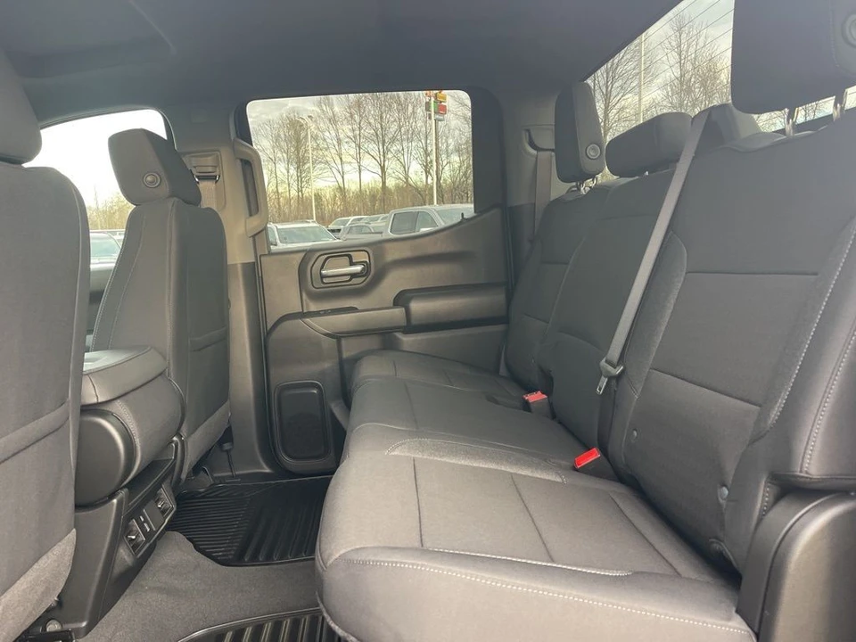2025 Chevrolet Silverado 4th Gen - Image 13 of 21