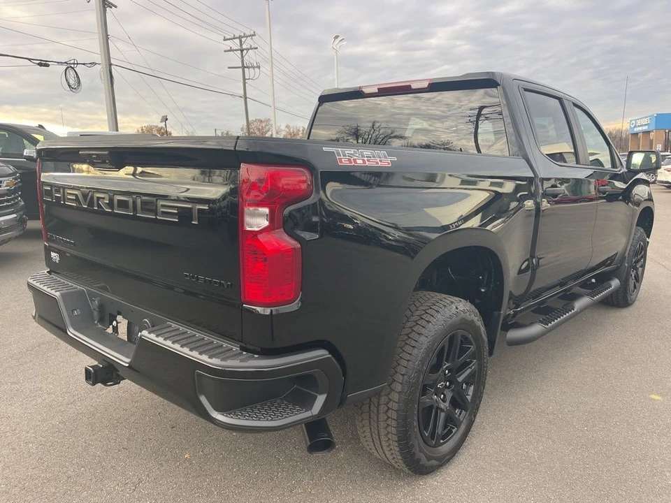 2025 Chevrolet Silverado 4th Gen - Image 5 of 21
