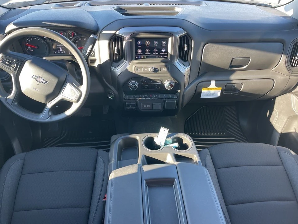 2025 Chevrolet Silverado 4th Gen - Image 15 of 21