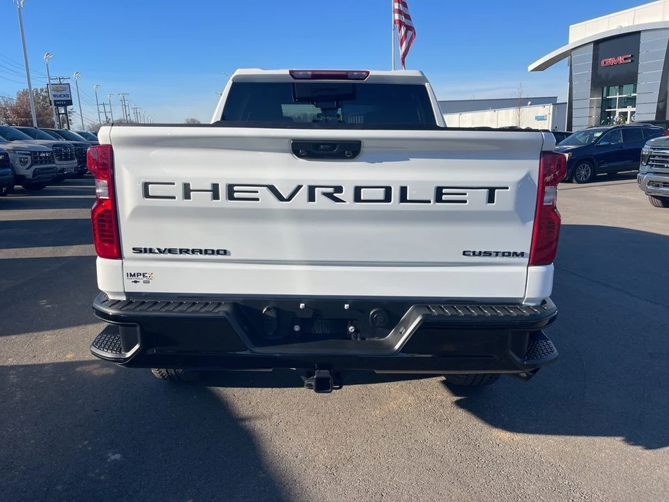 2025 Chevrolet Silverado 4th Gen - Image 4 of 21