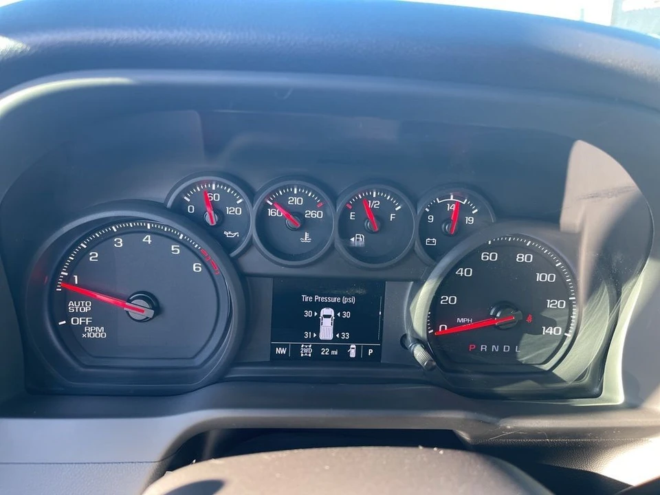 2025 Chevrolet Silverado 4th Gen - Image 19 of 21
