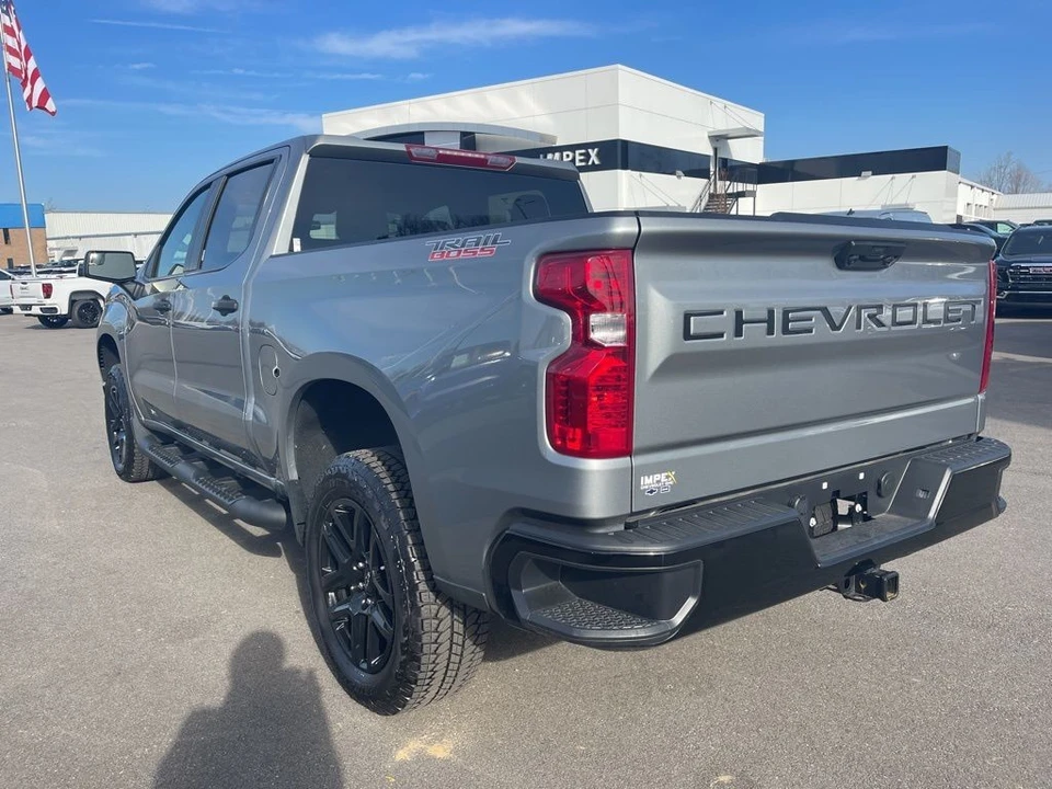 2025 Chevrolet Silverado 4th Gen - Image 3 of 12