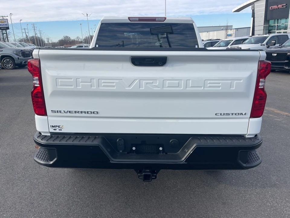 2025 Chevrolet Silverado 4th Gen - Image 4 of 21