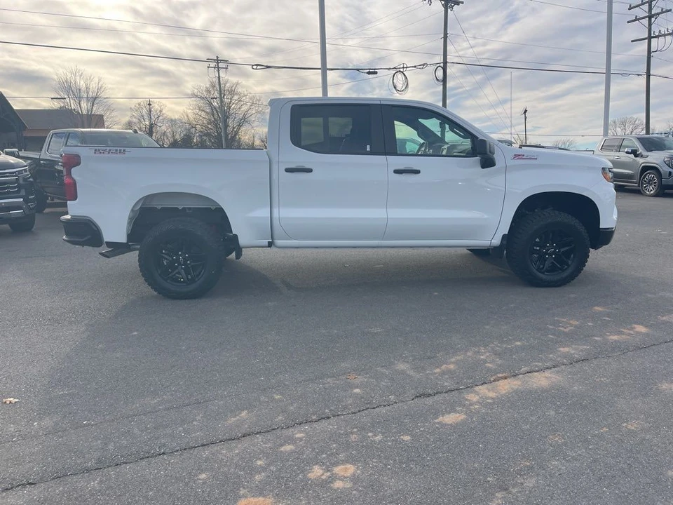 2025 Chevrolet Silverado 4th Gen - Image 6 of 21