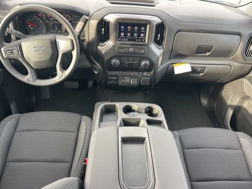 2025 Chevrolet Silverado 4th Gen - Image 15 of 21