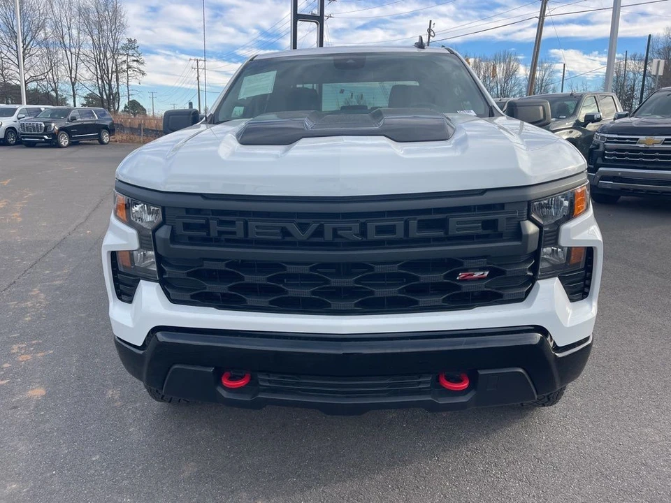 2025 Chevrolet Silverado 4th Gen - Image 8 of 21