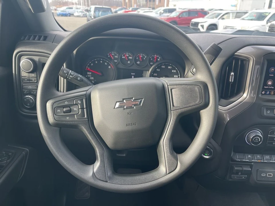 2025 Chevrolet Silverado 4th Gen - Image 16 of 21