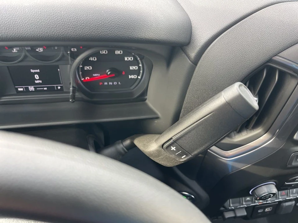 2025 Chevrolet Silverado 4th Gen - Image 18 of 21