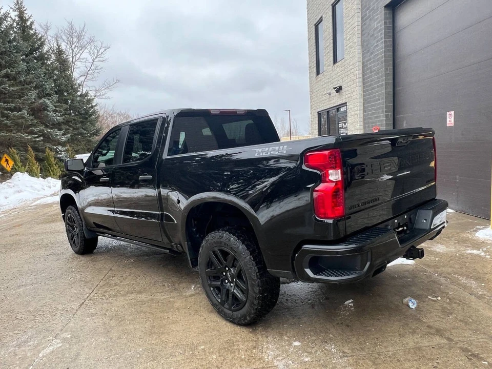 2025 Chevrolet Silverado 4th Gen - Image 9 of 21