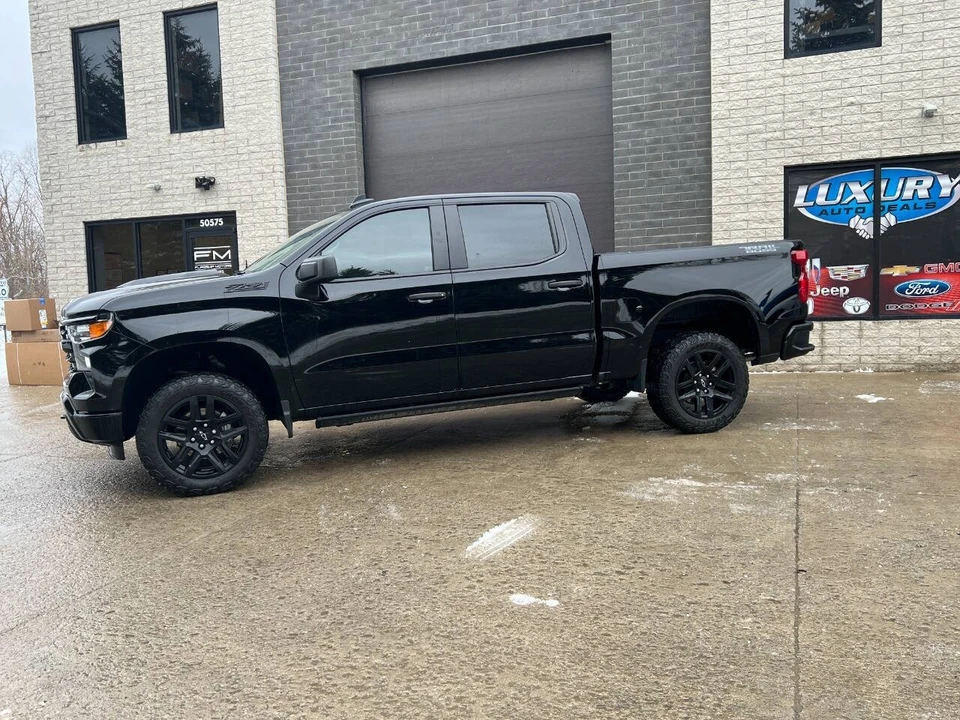 2025 Chevrolet Silverado 4th Gen - Image 5 of 21