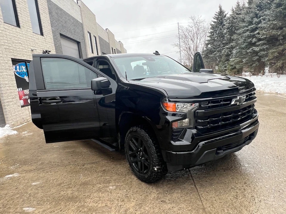 2025 Chevrolet Silverado 4th Gen - Image 16 of 21