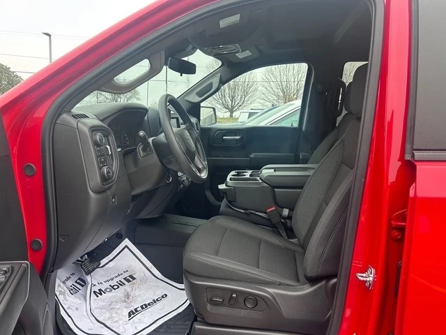 2025 Chevrolet Silverado 4th Gen - Image 5 of 12