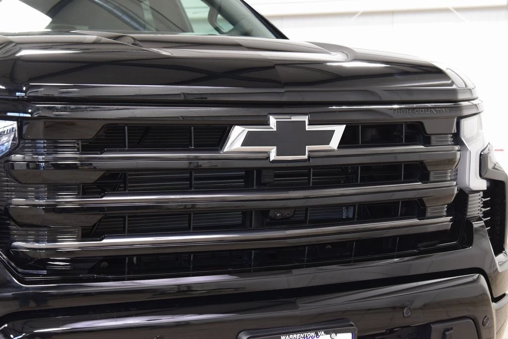 2025 Chevrolet Silverado 4th Gen - Image 11 of 12