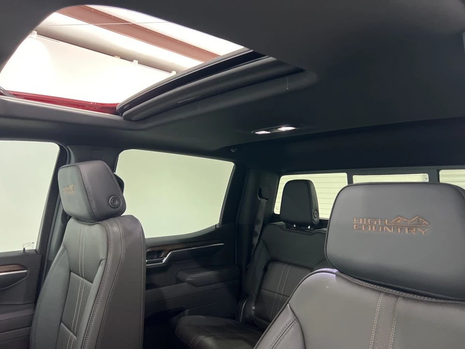 2025 Chevrolet Silverado 4th Gen - Image 18 of 21