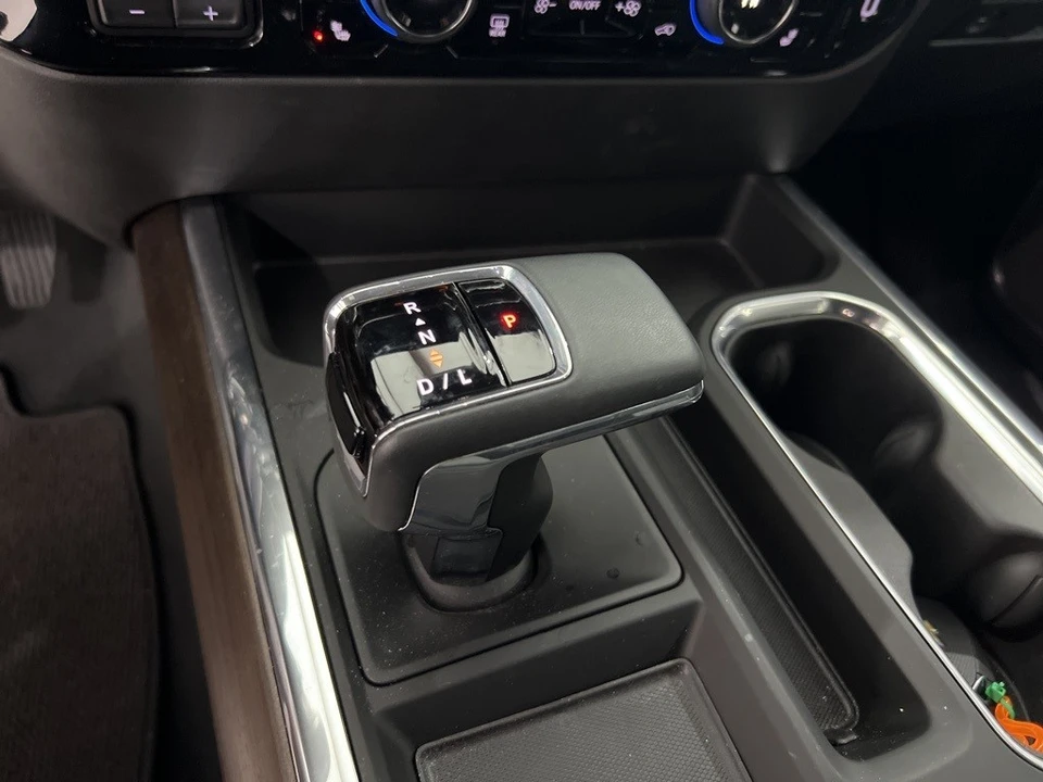 2025 Chevrolet Silverado 4th Gen - Image 16 of 21