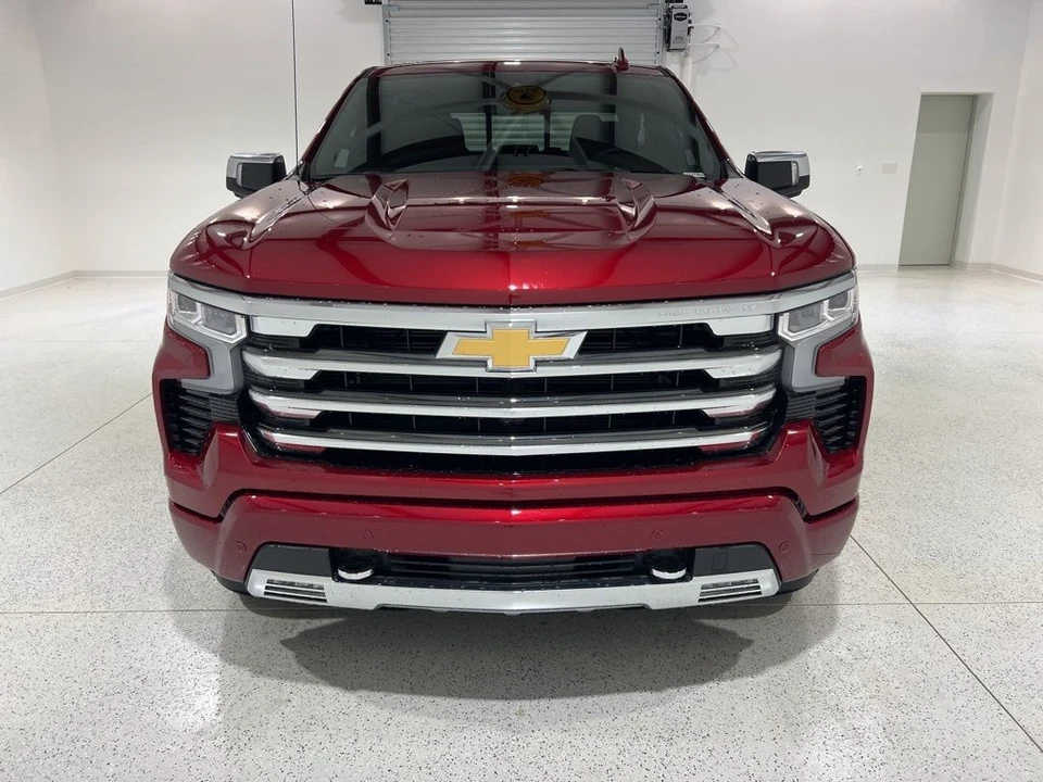 2025 Chevrolet Silverado 4th Gen - Image 8 of 21