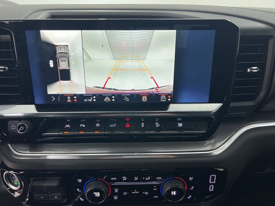 2025 Chevrolet Silverado 4th Gen - Image 14 of 21
