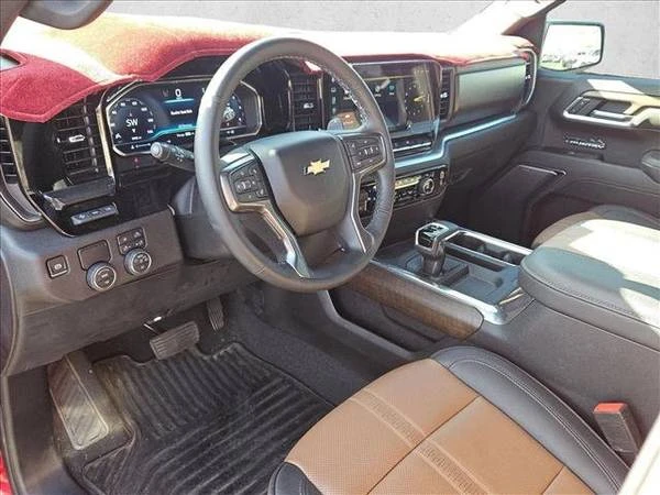 2025 Chevrolet Silverado 4th Gen - Image 9 of 18