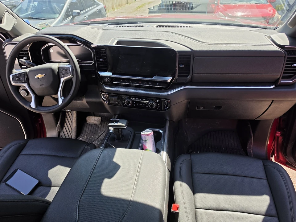2025 Chevrolet Silverado 4th Gen - Image 16 of 21
