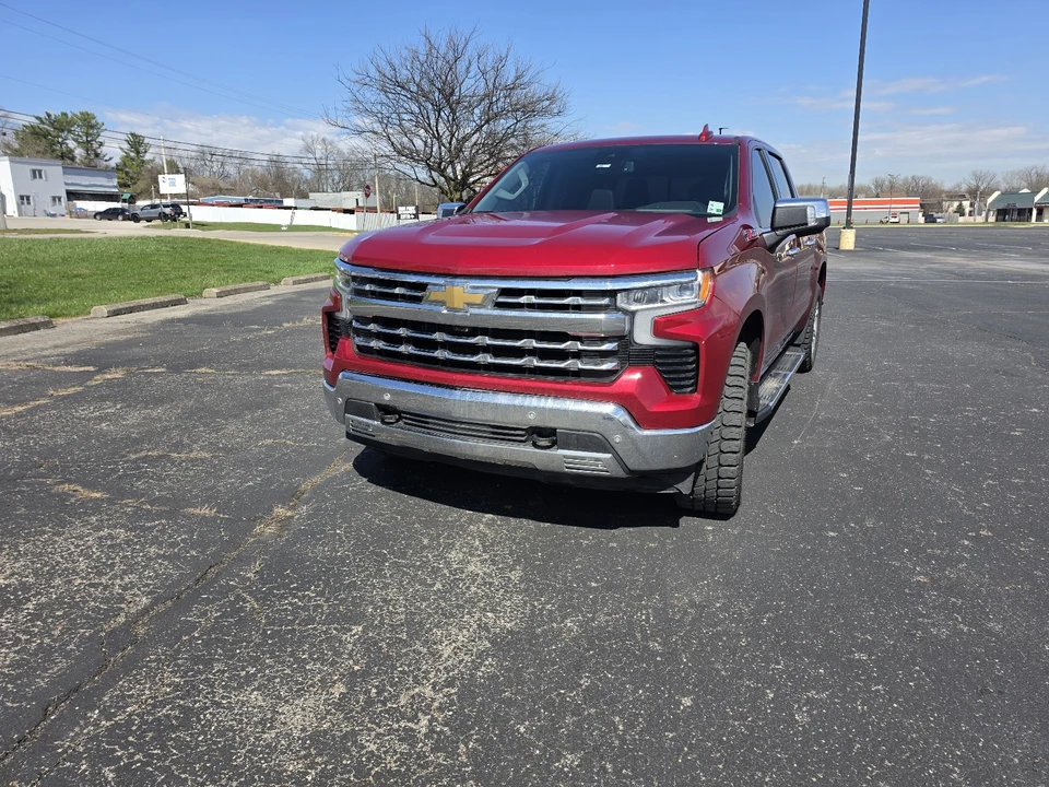 2025 Chevrolet Silverado 4th Gen - Image 2 of 21