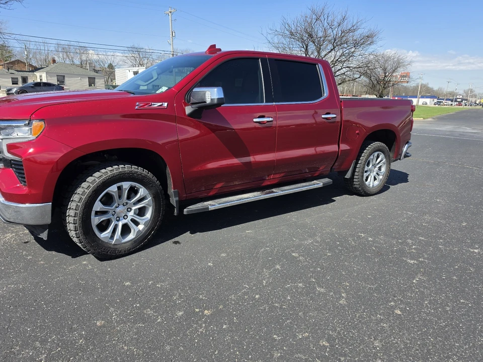2025 Chevrolet Silverado 4th Gen - Image 12 of 21