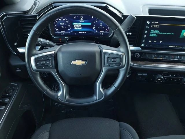 2025 Chevrolet Silverado 4th Gen - Image 12 of 21