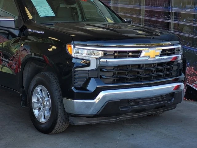 2025 Chevrolet Silverado 4th Gen - Image 2 of 12