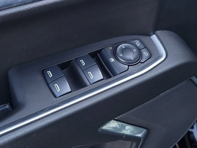 2025 Chevrolet Silverado 4th Gen - Image 10 of 21