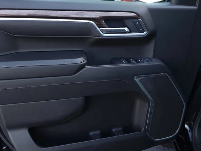 2025 Chevrolet Silverado 4th Gen - Image 9 of 12