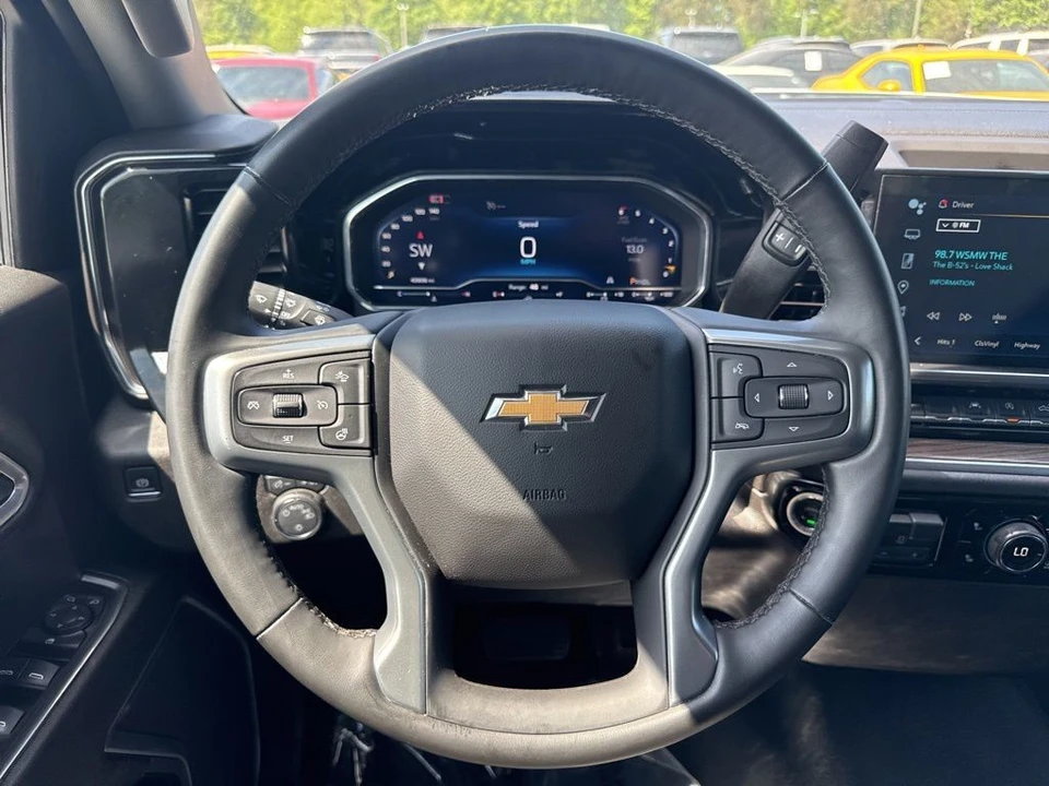 2025 Chevrolet Silverado 4th Gen - Image 13 of 21