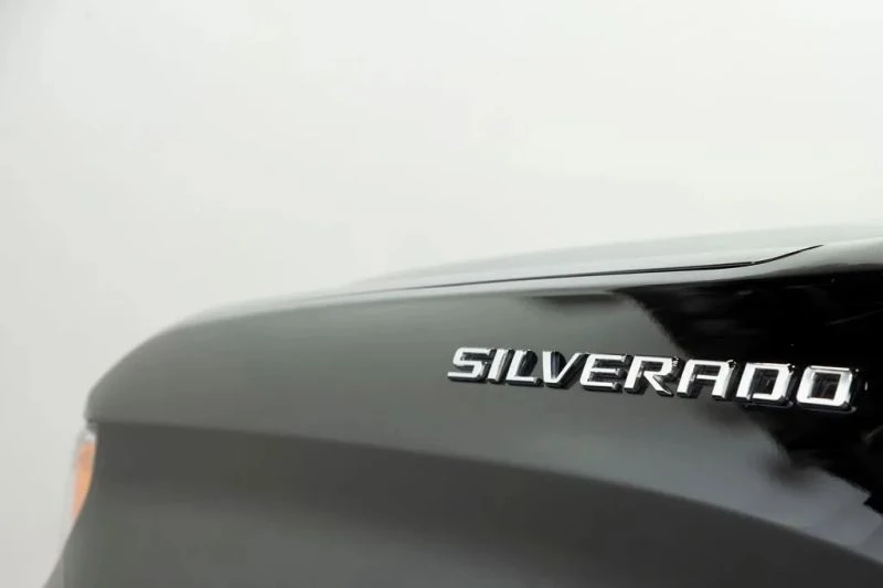 2025 Chevrolet Silverado 4th Gen - Image 5 of 12