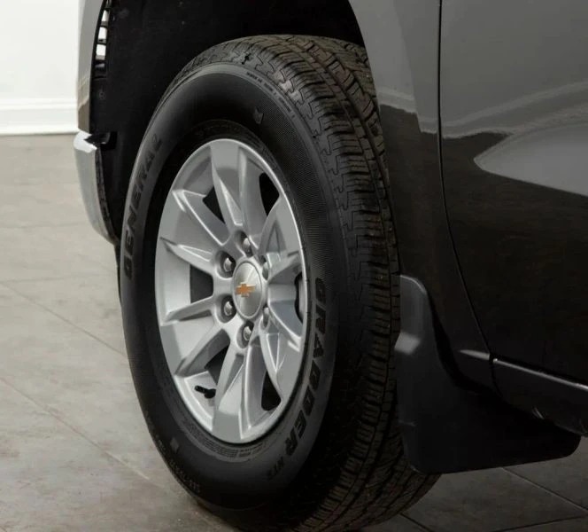 2025 Chevrolet Silverado 4th Gen - Image 6 of 12