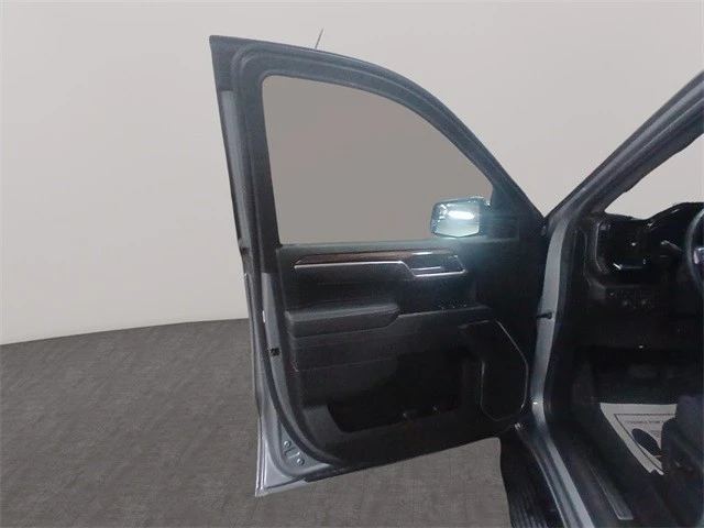 2025 Chevrolet Silverado 4th Gen - Image 11 of 12