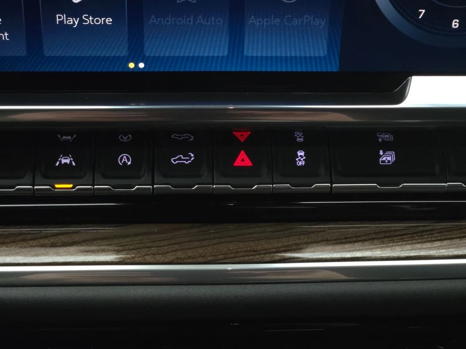 2025 Chevrolet Silverado 4th Gen - Image 6 of 12