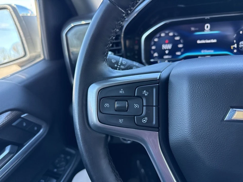 2025 Chevrolet Silverado 4th Gen - Image 15 of 21