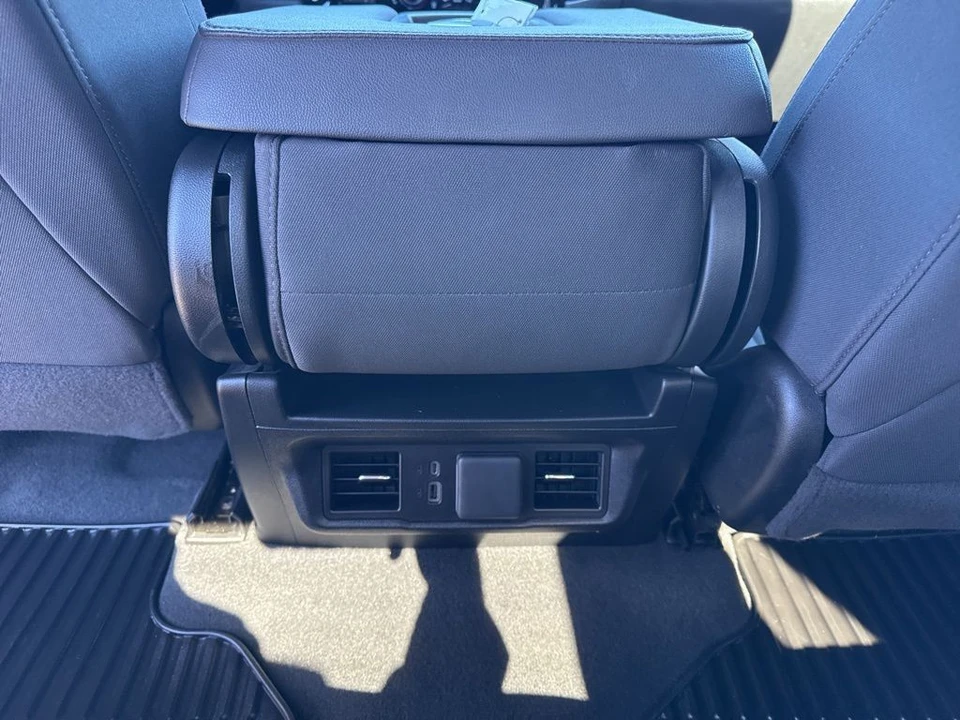 2025 Chevrolet Silverado 4th Gen - Image 12 of 21