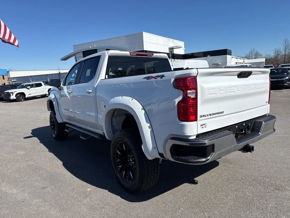 2025 Chevrolet Silverado 4th Gen - Image 4 of 21