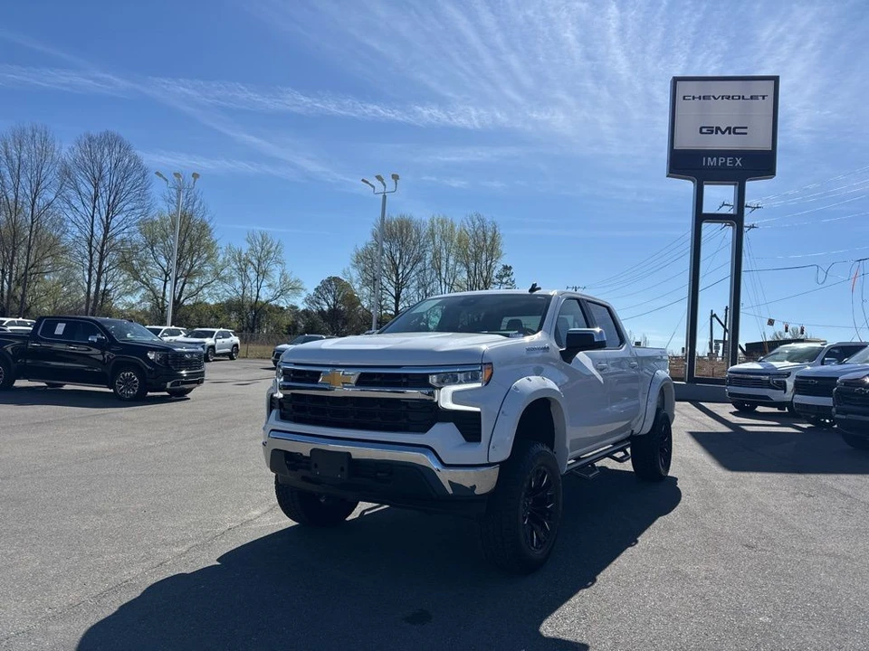 2025 Chevrolet Silverado 4th Gen - Image 2 of 21