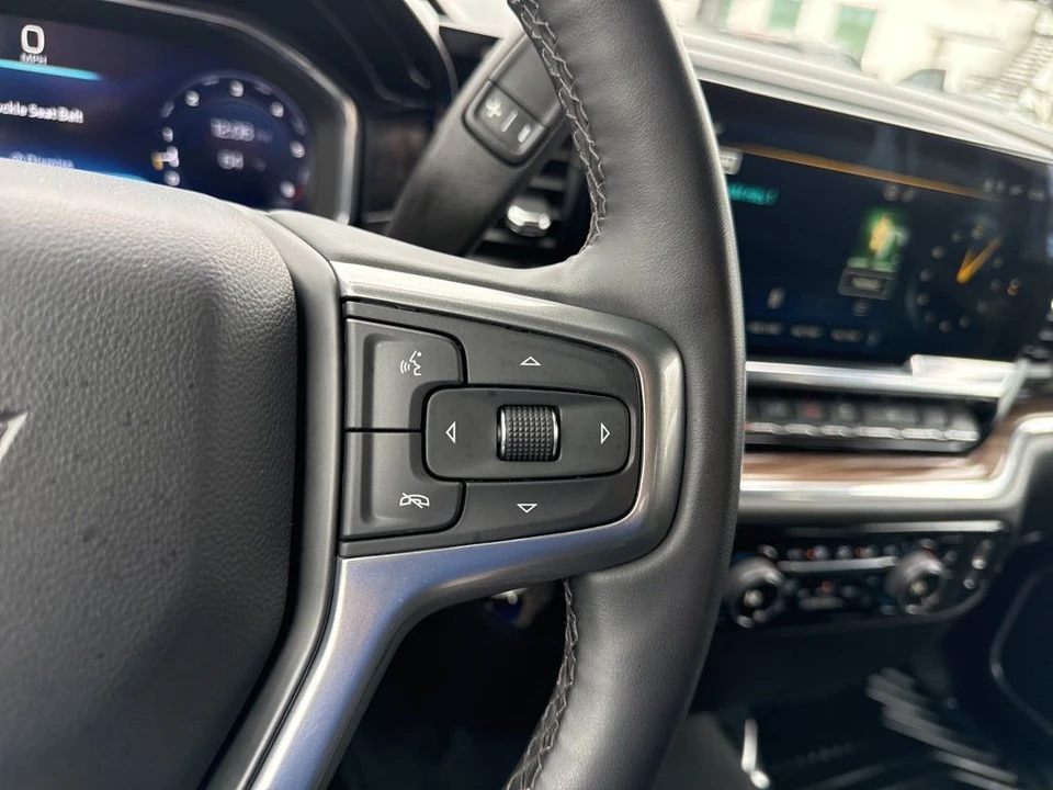 2025 Chevrolet Silverado 4th Gen - Image 16 of 21