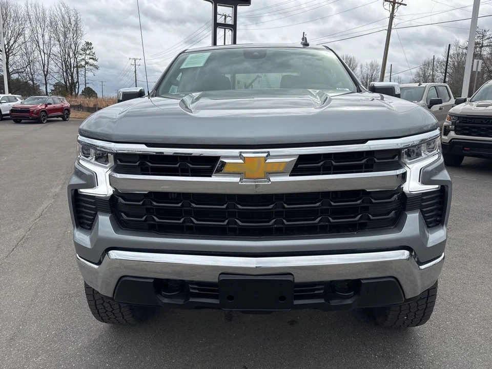 2025 Chevrolet Silverado 4th Gen - Image 8 of 12