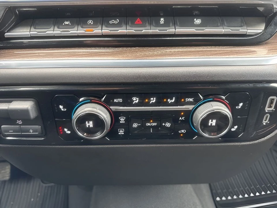 2025 Chevrolet Silverado 4th Gen - Image 18 of 21