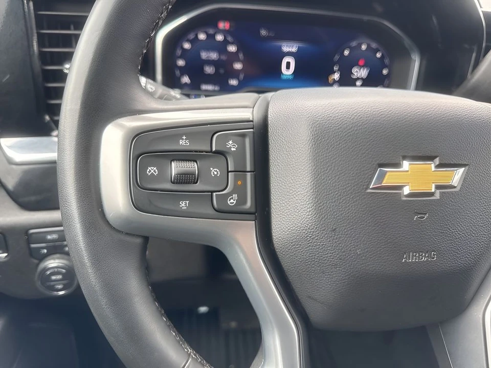 2025 Chevrolet Silverado 4th Gen - Image 14 of 21