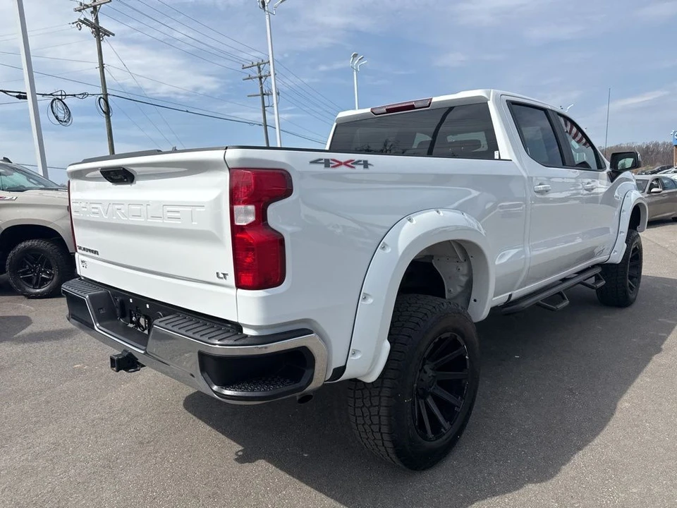 2025 Chevrolet Silverado 4th Gen - Image 5 of 31