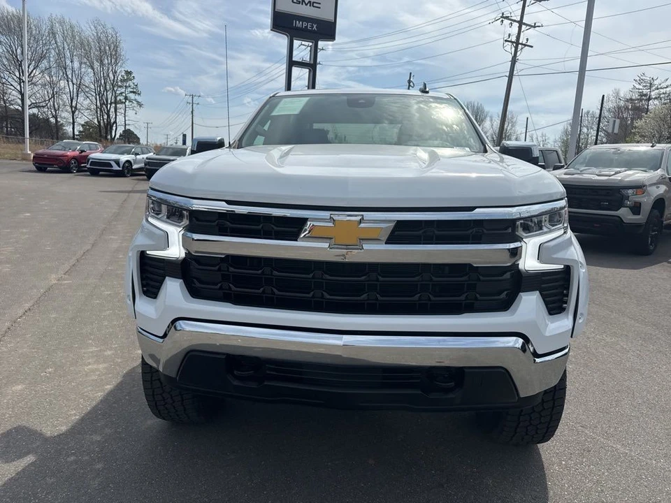 2025 Chevrolet Silverado 4th Gen - Image 8 of 21