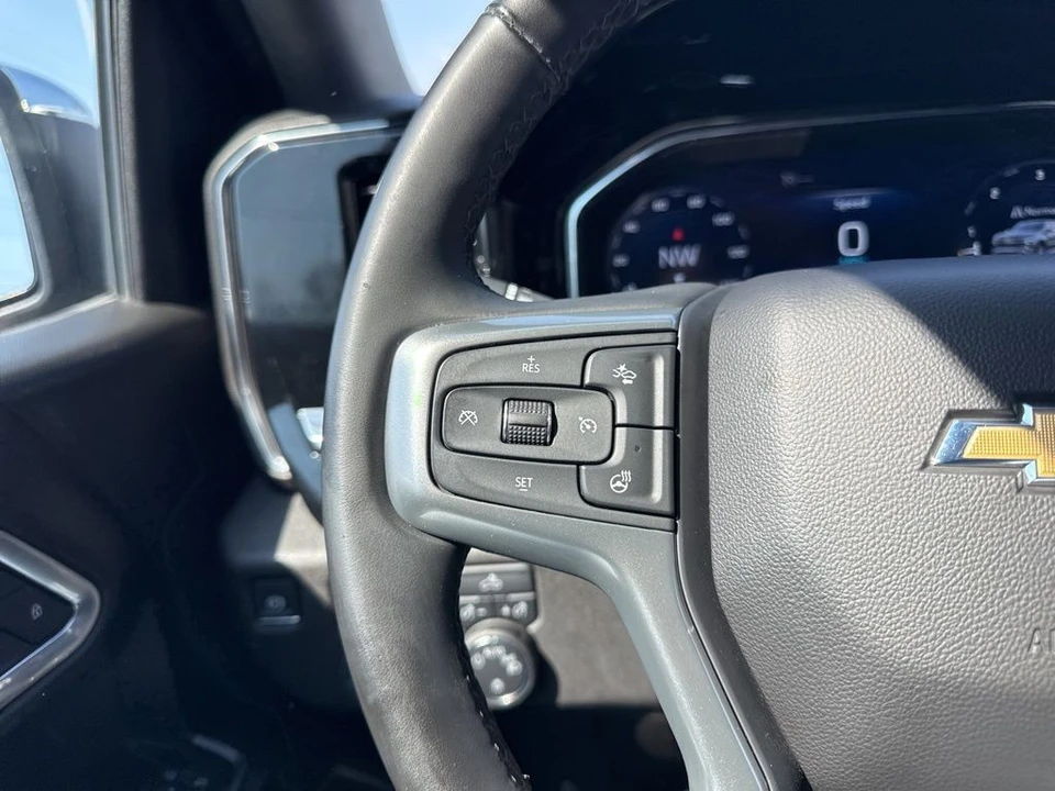 2025 Chevrolet Silverado 4th Gen - Image 15 of 21