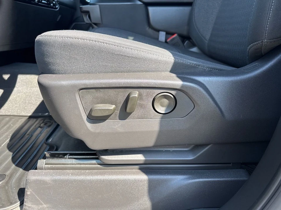 2025 Chevrolet Silverado 4th Gen - Image 10 of 21