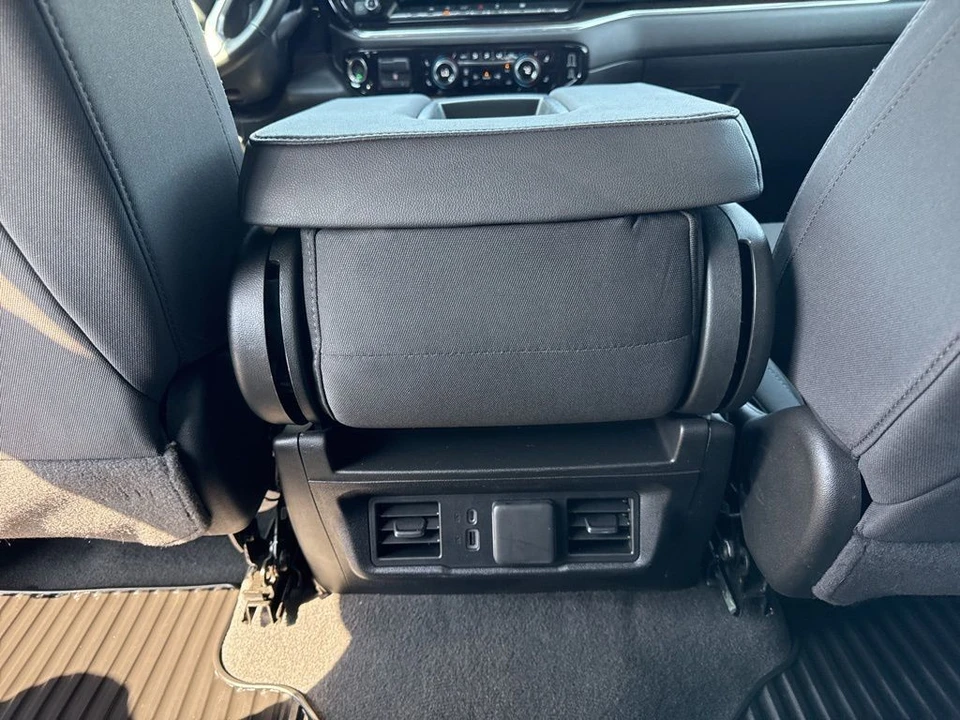 2025 Chevrolet Silverado 4th Gen - Image 12 of 21